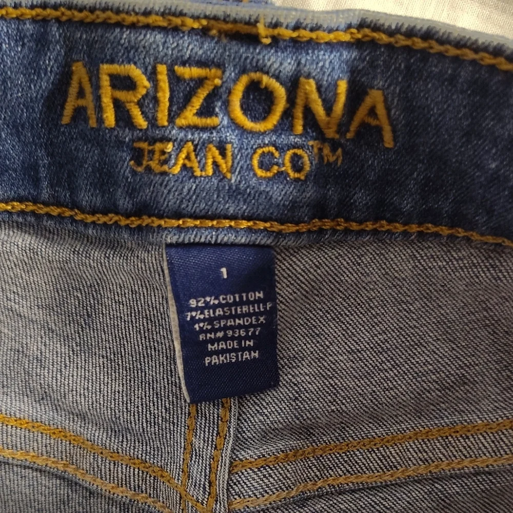 Arizona Jean Company Blue Jean Shorts with Rolled Hems - Picture 4 of 4